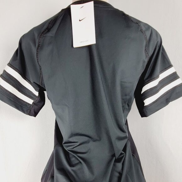 Nike Women's Black White Short Sleeve Training Performance T-Shirt Size L - Picture 6 of 9